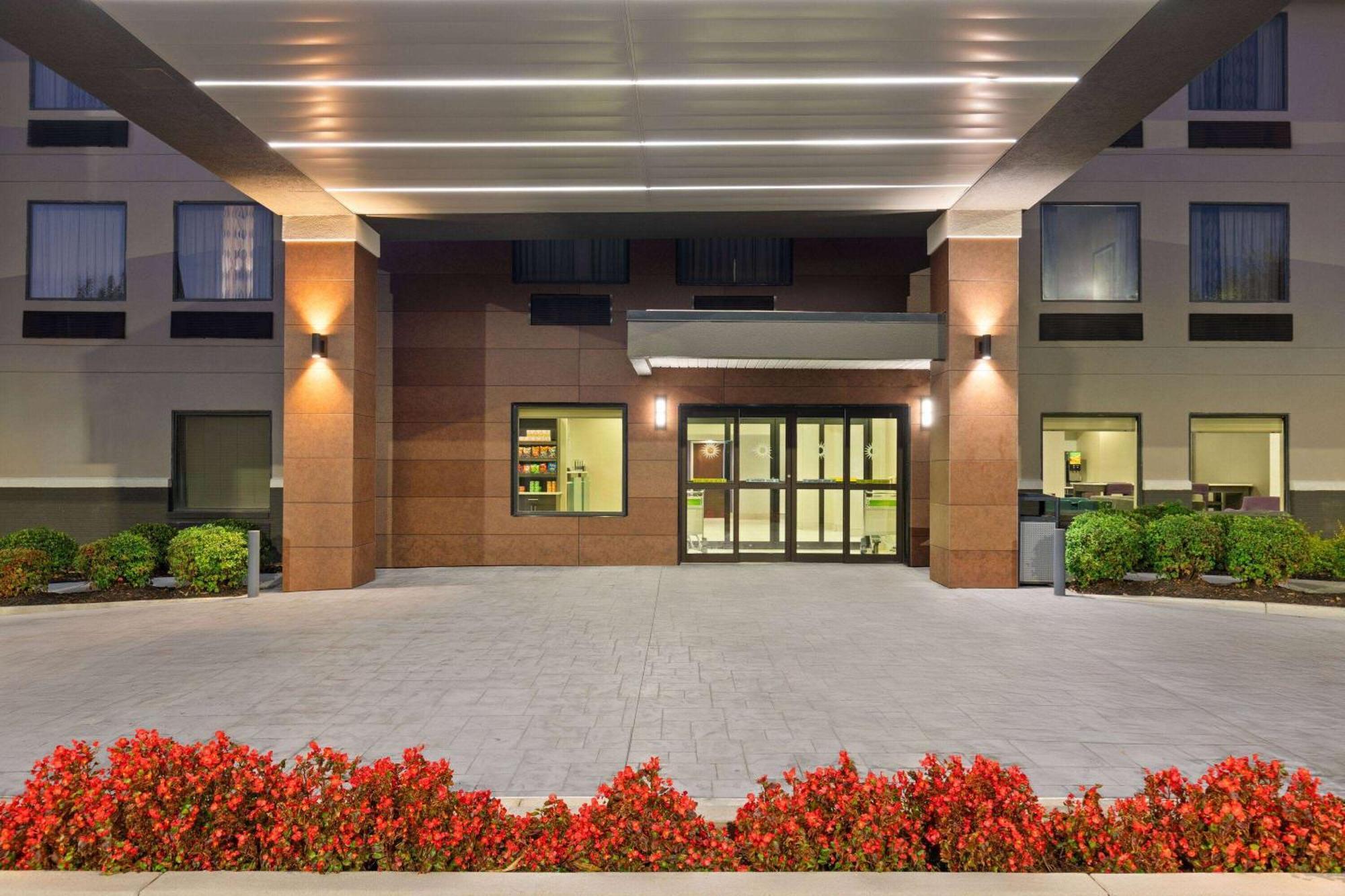 La Quinta By Wyndham Snellville - Stone Mountain Экстерьер фото
